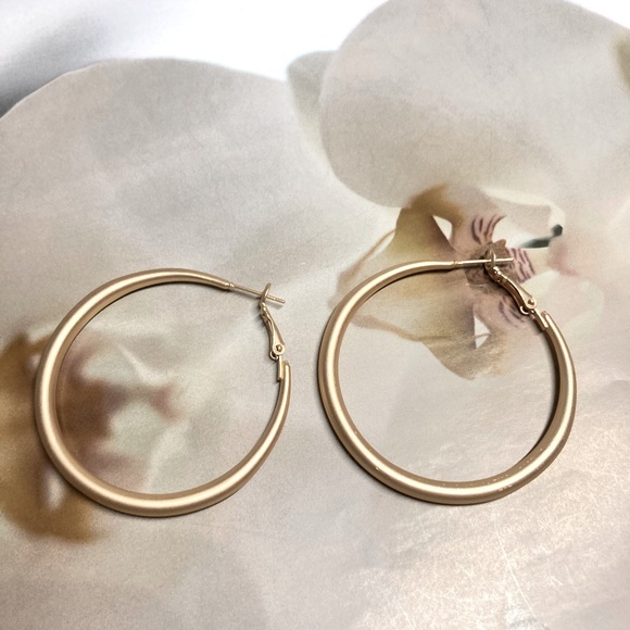 Matte Gold Gold Tone Earrings - Picture 2 of 5